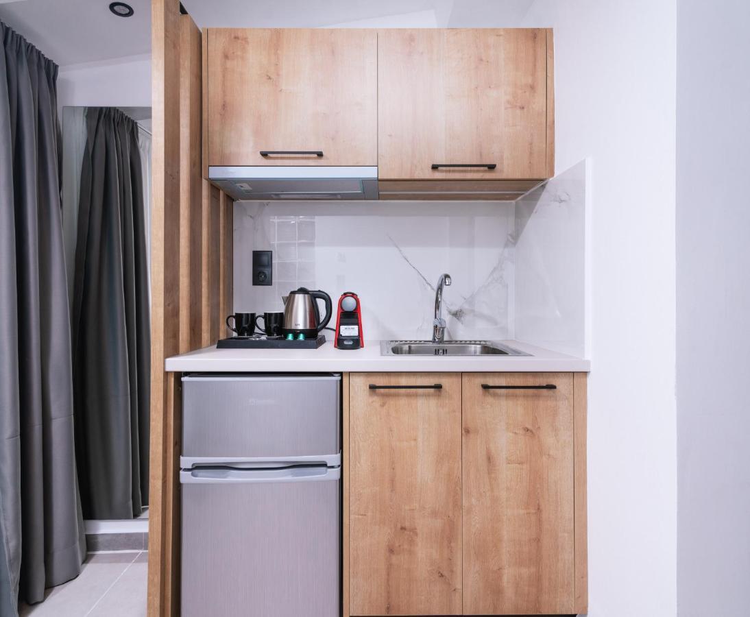 Alcyone Studios And Apartments كاندية المظهر الخارجي الصورة