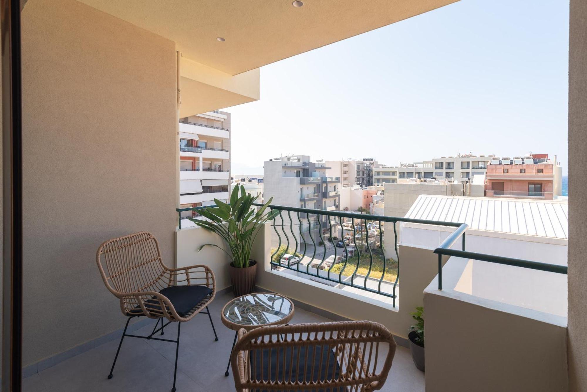 Alcyone Studios And Apartments كاندية المظهر الخارجي الصورة